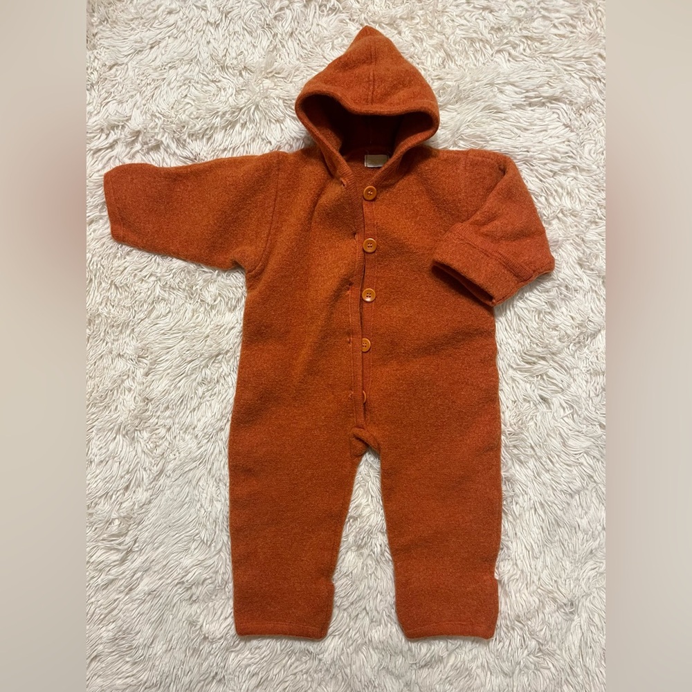 disana wool onsie